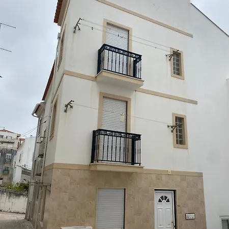 Casa Predio Triplex - Faneca Prázdninový dům Nazaré