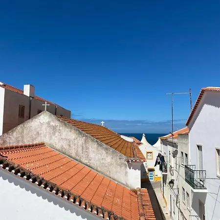 Casa Predio Triplex - Faneca Nazare