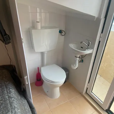 Casa Predio Triplex - Faneca Nazare